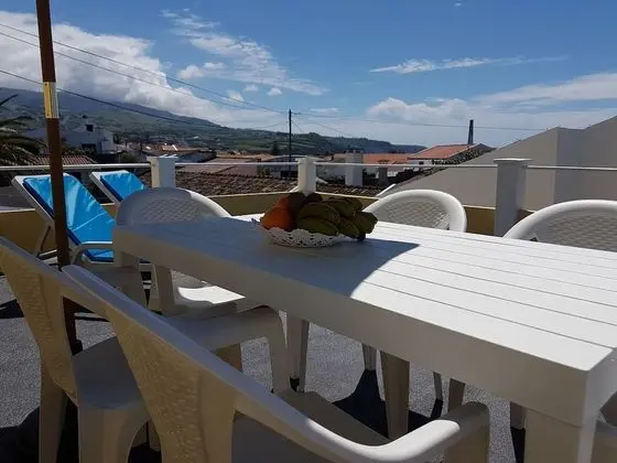 Family House, 3 Bedrooms, Partial Sea View