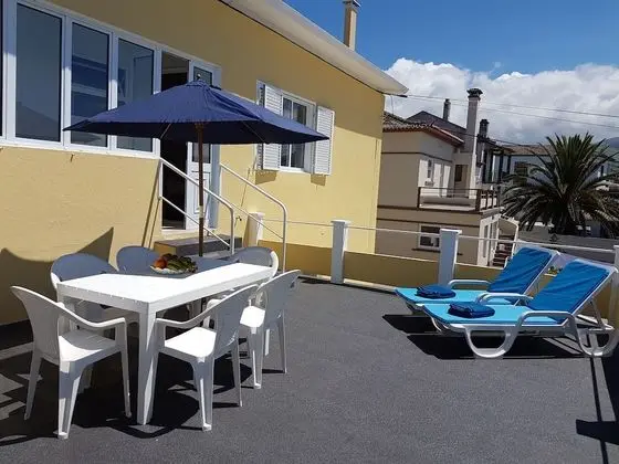 Family House, 3 Bedrooms, Partial Sea View