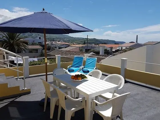 Family House, 3 Bedrooms, Partial Sea View
