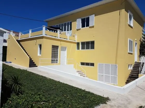 Family House, 3 Bedrooms, Partial Sea View