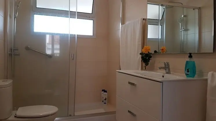 Family House, 3 Bedrooms, Partial Sea View