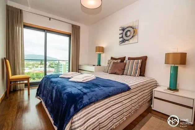 Panoramic Apartment, 2 Bedrooms, Balcony, Mountain View