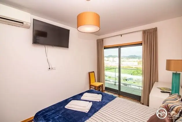 Panoramic Apartment, 2 Bedrooms, Balcony, Mountain View