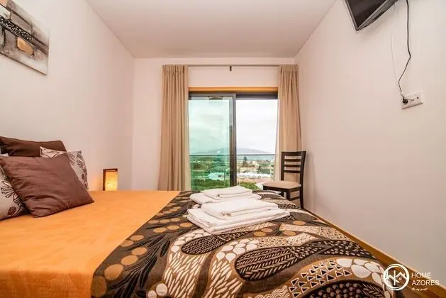 Panoramic Apartment, 2 Bedrooms, Balcony, Mountain View