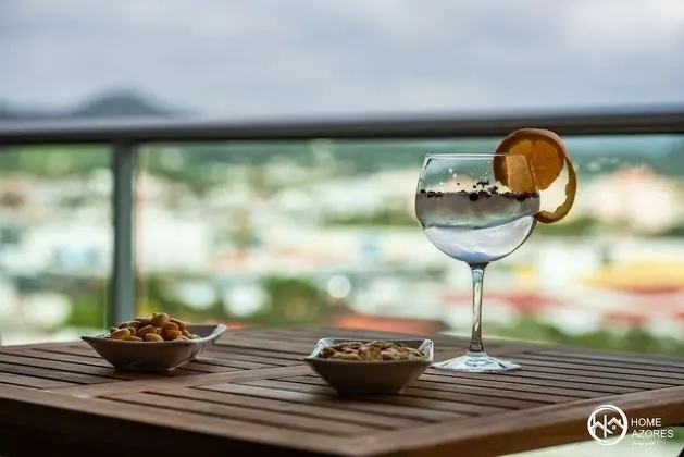 Panoramic Apartment, 2 Bedrooms, Balcony, Mountain View