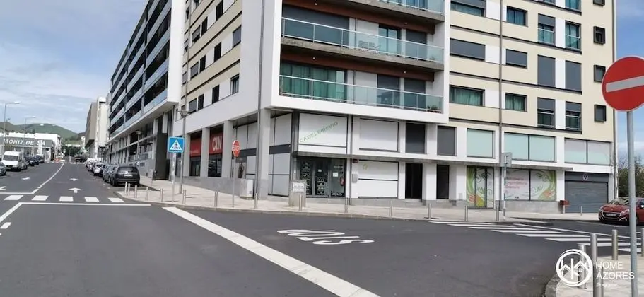 Panoramic Apartment, 2 Bedrooms, Balcony, Mountain View