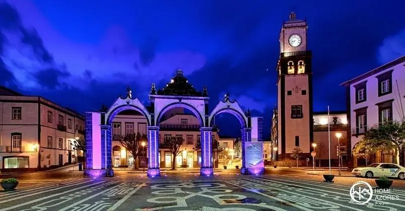 Panoramic Apartment, 2 Bedrooms, Balcony, Mountain View