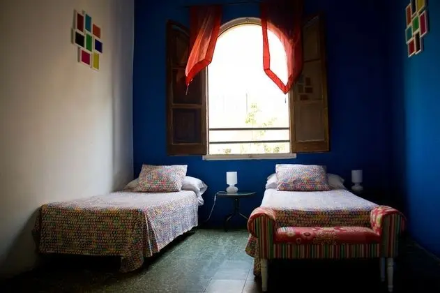 İki Ayrı Yataklı Oda, 2 Tek Kişilik Yatak, Ortak Banyo