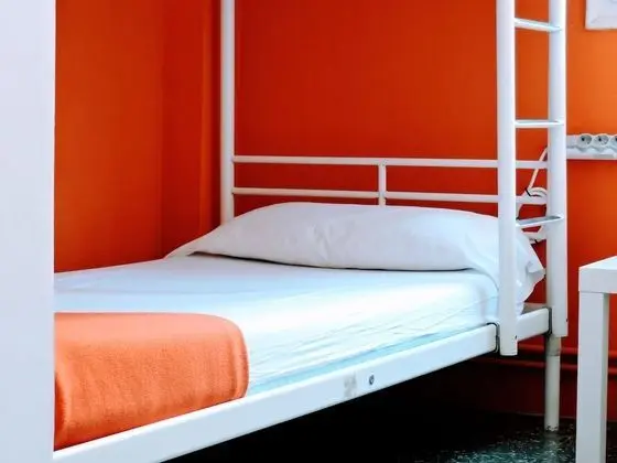 Ortak Ranzalı Oda, 1 Tek Kişilik Yatak, Ortak Banyo (6-Bed Room)