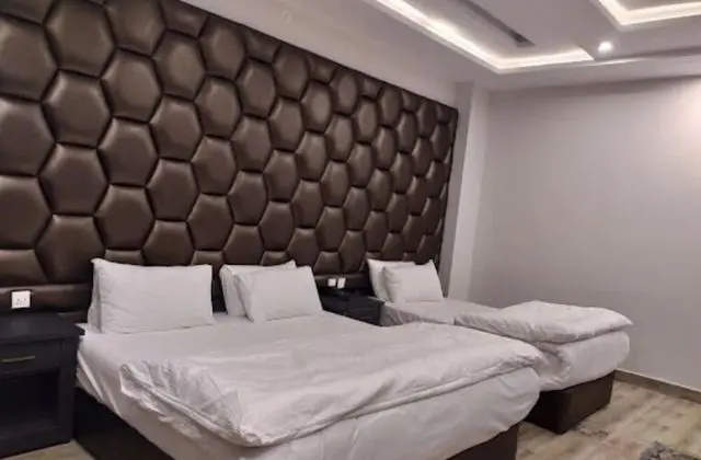 Executive Üç Kişilik Oda