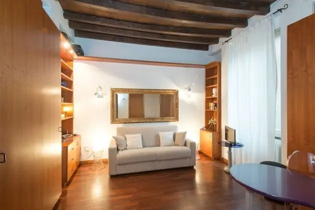 Stüdyo, Küçük Mutfak (Location Address:Via San Carpoforo, 4)