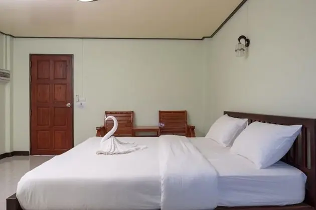 Standard Double Room with Garden View