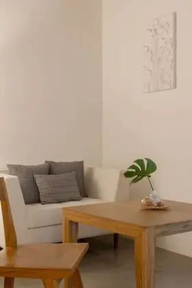 Medium Room