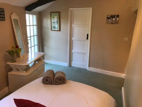 Tek Büyük Yataklı Oda (The Garden Room)