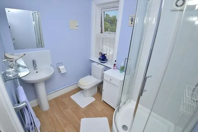 Tek Kişilik Oda, Ortak Banyo