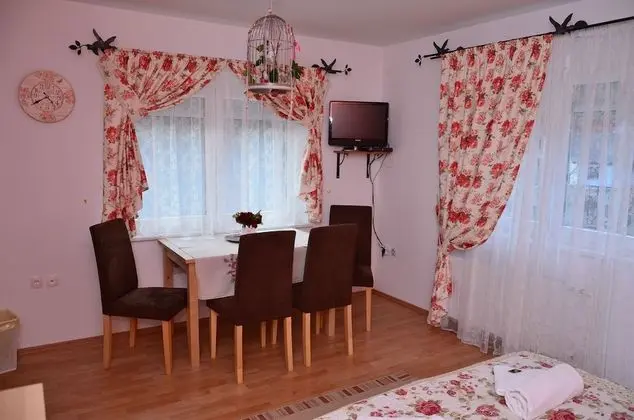 Romantic Süit, 1 Yatak Odası, Teras, Bahçe Manzaralı