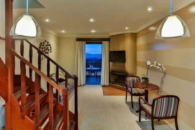 Süit, Dağ Manzaralı