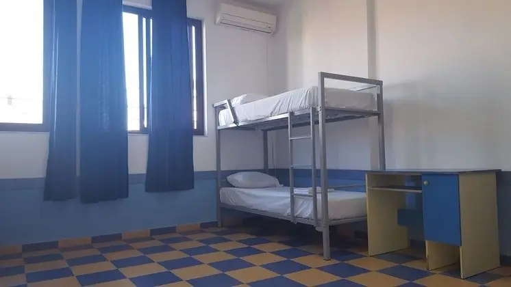 Economy Ortak Ranzalı Oda (6 Beds)