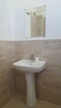 Economy Ortak Ranzalı Oda (6 Beds)