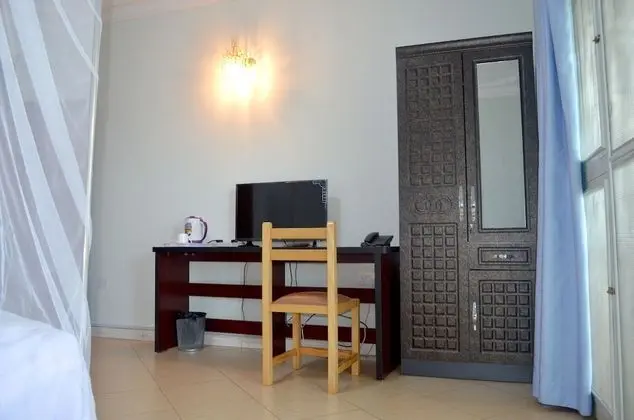 Tek Kişilik Oda, Bahçe Manzaralı