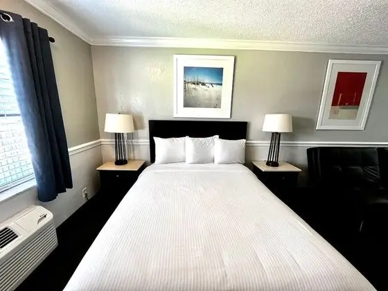 2 Room Luxury Suite, 1 King & 1 Sofa Bed (Interior)