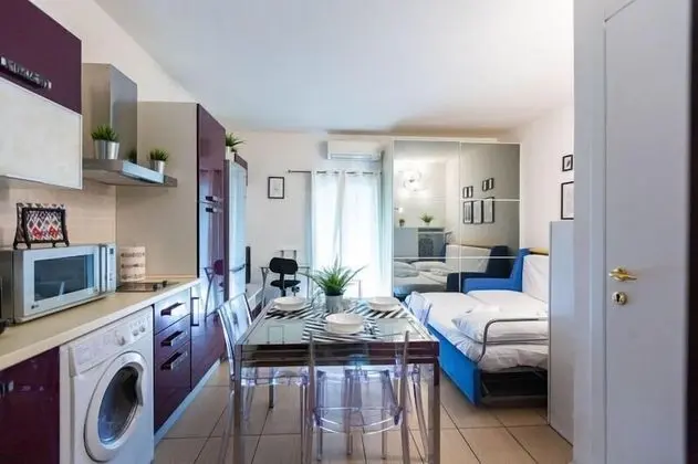 Stüdyo, Balkon