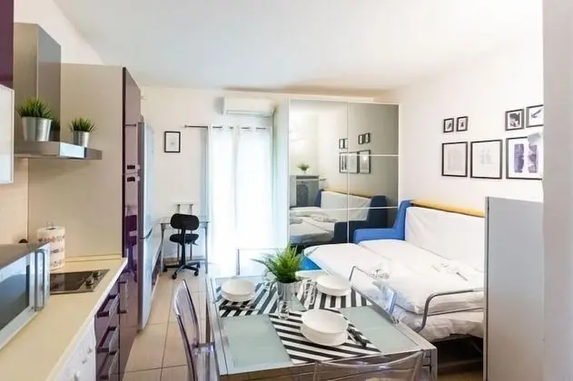Stüdyo, Balkon
