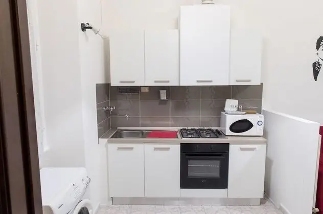 Apart Daire, 1 Yatak Odası, Mutfak (Location Address: Via Torricelli 13)