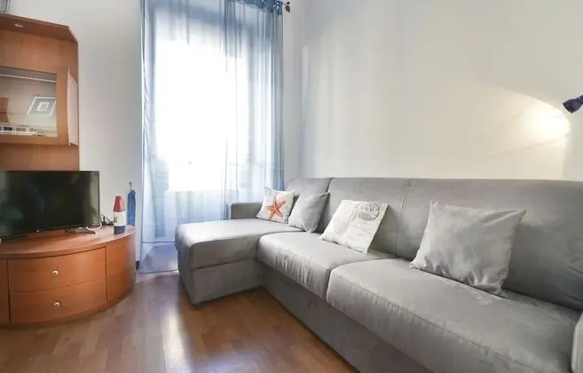 Stüdyo, Küçük Mutfak (Location Address: Via Lecco 11)