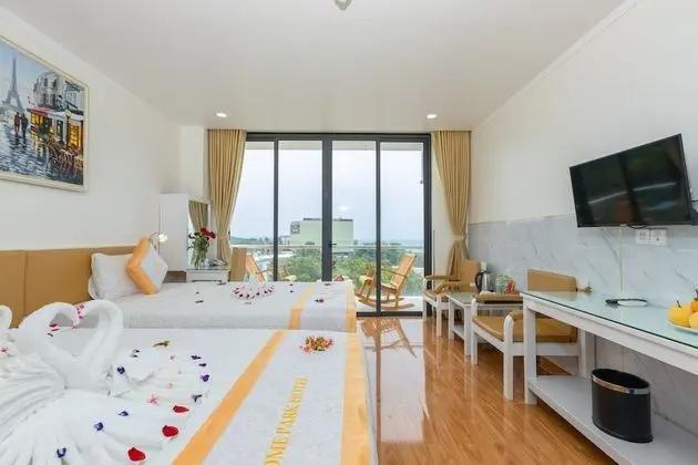 Deluxe Üç Kişilik Oda