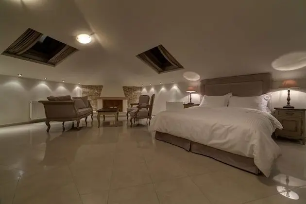 Çatı Katı (Loft) (Skylight)