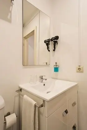 Home @ Porto Clerigos Apartment 5 - Superior 2 Rooms