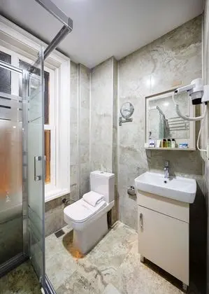 Standard Üç Kişilik Oda