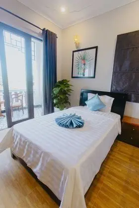 Deluxe Üç Kişilik Oda, Balkon, Şehir Manzaralı