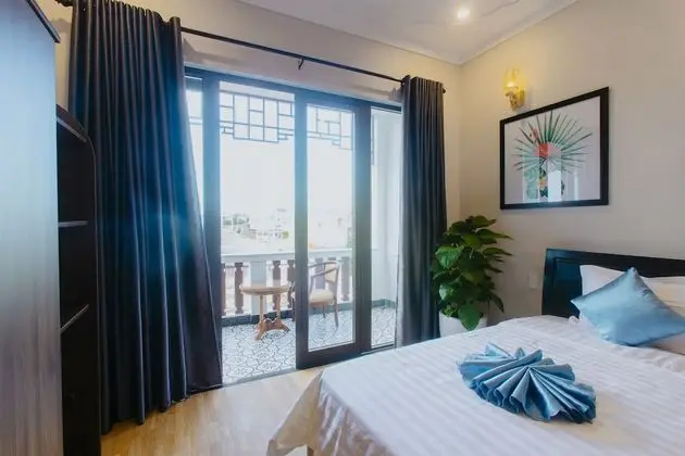 Deluxe Üç Kişilik Oda, Balkon, Şehir Manzaralı