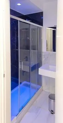 Deluxe Tek Büyük veya İki Ayrı Yataklı Oda, Bahçe Manzaralı