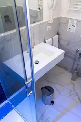 Deluxe Tek Büyük veya İki Ayrı Yataklı Oda, Bahçe Manzaralı
