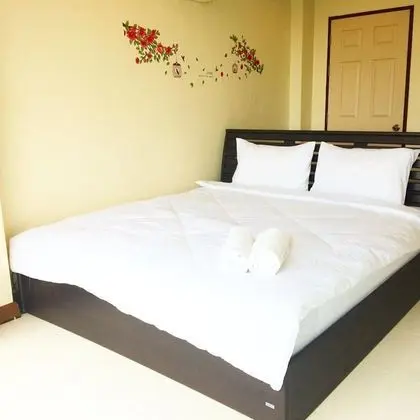 Double Room with Bathtub