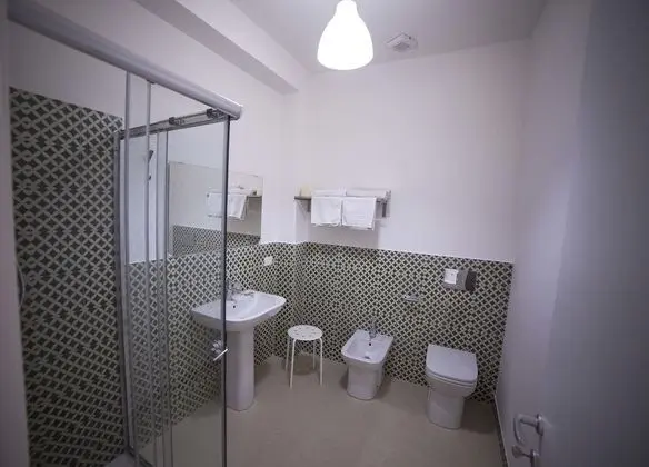Tek Büyük Yataklı Oda (1)