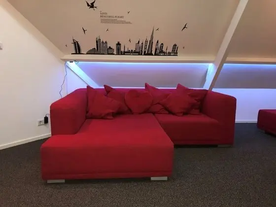 Tek Büyük Yataklı Oda (Attic room)
