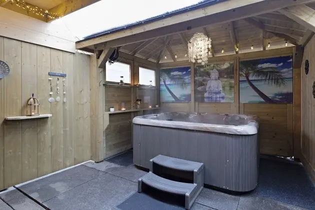 Tek Büyük Yataklı Oda, Sauna (Welness Room - check-in 8 PM)