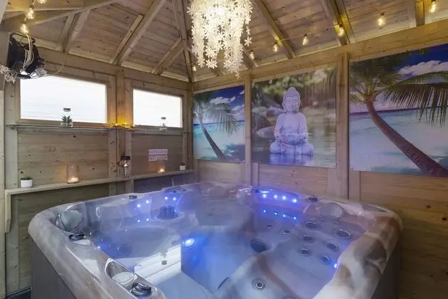 Tek Büyük Yataklı Oda, Sauna (Welness Room - check-in 8 PM)