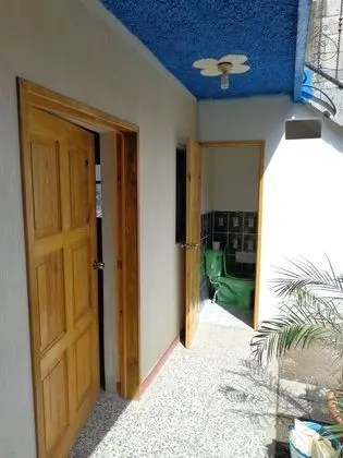 Tek Kişilik Oda, 1 Çift Kişilik Yatak, Sigara İçilmez, Ortak Banyo