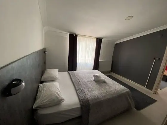 https://images.odamax.com/img/1920x1080/odamax/image/upload/Home_Suit_Apart_Otel_K_tahya_202609291102427_3e2d8474_4f5d_4fd0_a100_eefd4f596f42.jpg