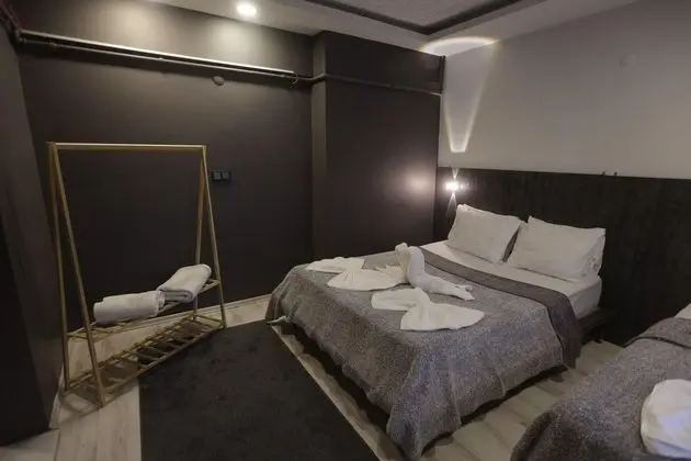 https://images.odamax.com/img/1920x1080/odamax/image/upload/Home_Suit_Apart_Otel_K_tahya_202609291106280_824e19e9_c53b_46aa_8be9_b0cf9424142a.jpg