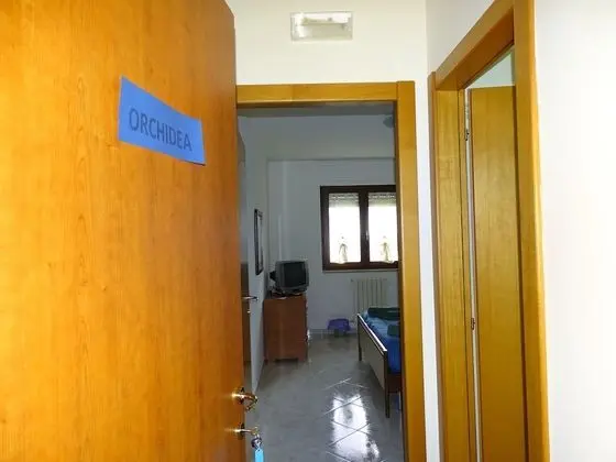 Tek Büyük Yataklı Oda (Orchidea)