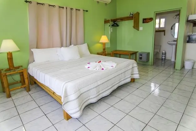 Süit, Deniz Manzaralı (Cliffedge Suite - Lower Level)