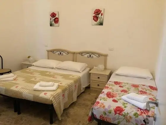 Standard Üç Kişilik Oda, 1 Yatak Odası, Bahçe Manzaralı (Camera 2)