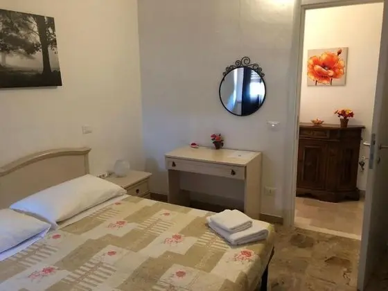 Tek Büyük Yataklı Oda (Camera 1)