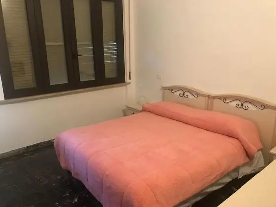 Tek Büyük Yataklı Oda (Camera 4)